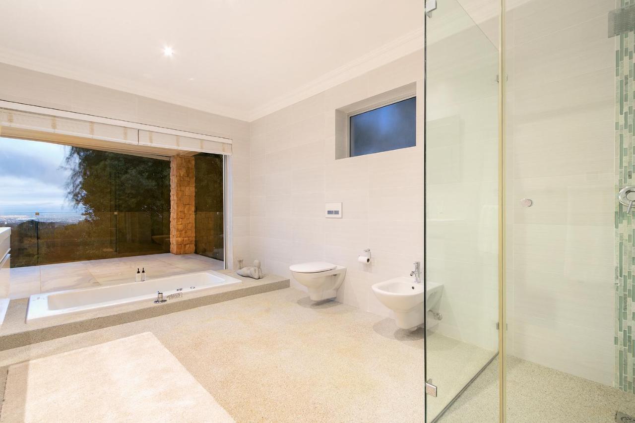 Luxury Serviced Mountain Villa In Constantia 开普敦 外观 照片